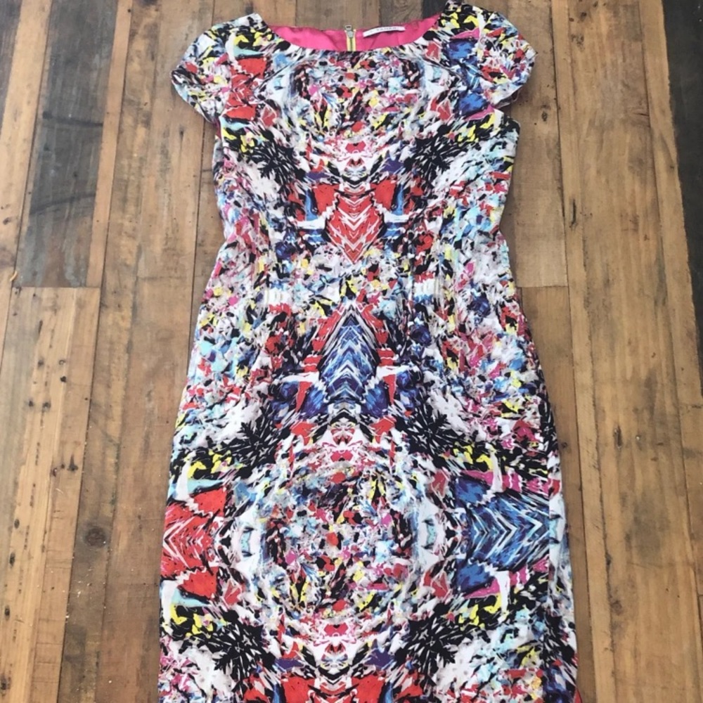 Tahari dress size 4